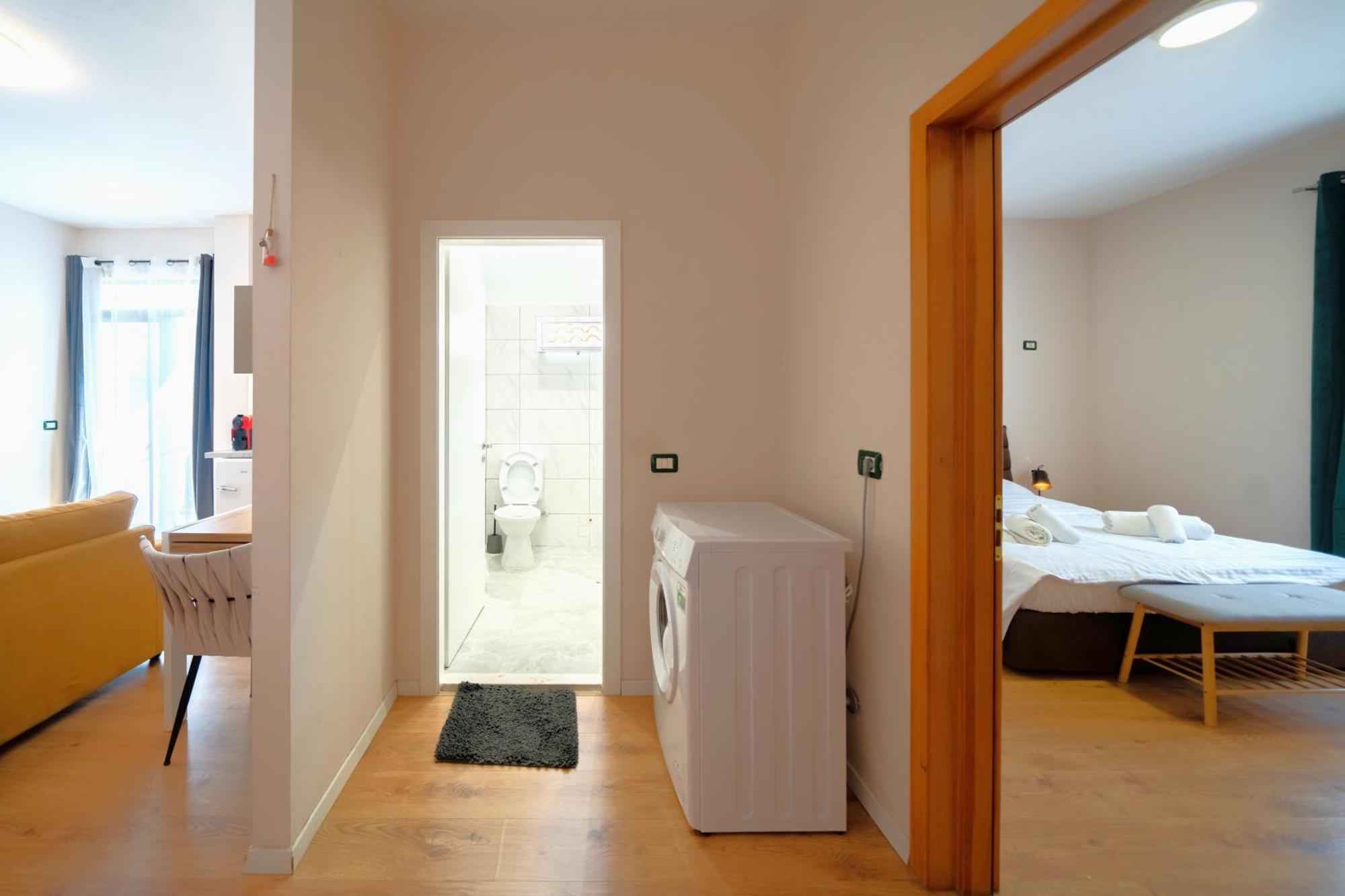 Colorful Comfy Apartment *